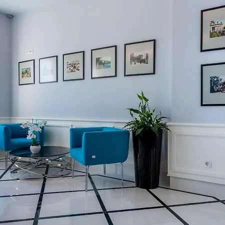 Domino Hotel 4*