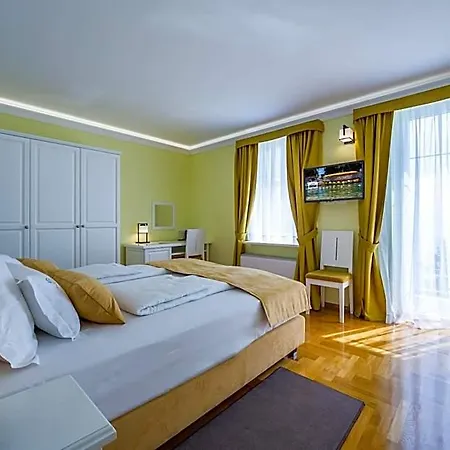 Hotel Domino 4*
