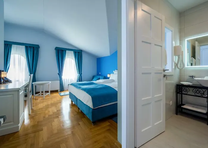 Domino Hotel 4*