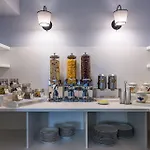 Hotel Domino